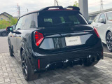 このお車はMINI NET浦和美園に展示中です!総在庫900台を当店でご案内可能です!ご来場、お問い合わせをスタッフ一同お待ちしております。