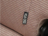 ◆ISOFIX◆シートベルトいらずでチャイルドシートと固定金具を連結するだけでガッチリ固定できます。
