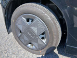 純正ホイルカバー タイヤサイズ 155/65R14(フロント左タイヤ)
