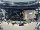 とっても綺麗なエンジンルームです♪お買い上げの際は日産整備士がメンテナンス整備を実施してお渡し致します☆