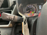 車両状態証明書修復歴の有無も一目瞭然。機能や内装・外装、走行距離、修復歴の有無をチェックし、クルマの状態を10段階にした車両状態証明書。数字や記号を使ってわかりやすく表示しています。