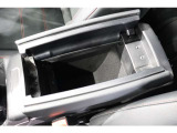 お気軽にお問い合わせください。Tel:075-325-0440 Mobile:070-2313-8676  中古車担当:時女まで