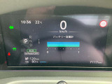 ☆視認性の良いメーターには電費情報など運転をサポートする様々な情報を表示します☆バッテリーのセグはフルの状態です