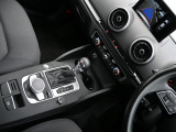 【ティプトロニック】スムーズで快適な走行を実現する、Audiのトルクコンバーター付きオートマチックトランスミッション。