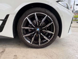 BMW正規ディーラー BMW Premium Selection調布の認定中古車です。厳しい基準をクリアした高品質車両のみ販売。BMW認定中古車保証付き(最長4年・距離無制限)、全国納車対応可能です。