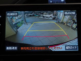 バックガイドモニターで、後方を確認しながら安心して駐車することができます。運転初心者も熟練者も必須の機能ですよ!