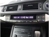 オートエアコンで車内はいつも快適