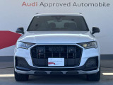 Audiの象徴であるシングルフレームグリルをよりワイドで低くシャープなデザインとすることでワイド&ローのフォルムを協調しています。