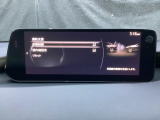 TSRは、走行中にフォワードセンシングカメラが認識した交通標識をメーターに表示することで、交通標識の見落とし防止を図り、安全運転を支援するシステム