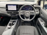 窓ガラスが大きく車両感覚も掴みやすいお車ですので安心してお乗りいただけます。