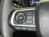 ステアリングスイッチ装備!運転しながら手元でオーディオの操作などができます。