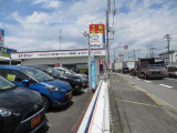 店舗にてご来場をお待ちしております