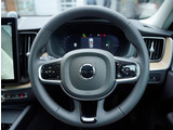XC60 ウルトラ T6 AWD プラグイン ハイブリッド 4WD 