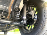 お車を安心してお乗りいただく為には、足回りの定期点検が欠かせません。サービスサポート(有償保証)では無料点検もご提供しており、安心のカーライフをお過ごしいただけるサポート体制が整っています。