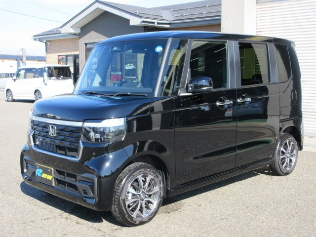 N-BOXカスタム カスタム 660 4WD