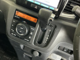 発進時から滑らかに加速する無段階変速のCVTはストップ&ゴーの多い街の中も快適です