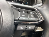 MRCC(マツダレーダークルーズコントロール)は先行車との車間を維持しながら追従走行を行い、長距離でのドライバー負担を軽減させてくれます