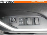 電動格納ミラーは、スイッチで簡単操作!狭いスペースでの取り回しや駐車時に大変重宝します。