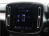 クイックコントロールビューでは、ヘッドレストの格納など車両の一部の機能に素早く簡単にアクセスできます。