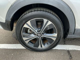 205/55R17 91Vタイヤ&17インチアルミホイール(17&times;6.5J)、インセット:45、P.C.D:114.3(5穴)