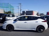 内外装およびエンジンル-ムなど専用クリ-ニング致します。車両クリ-ニングのプロが施工致しますので!高品質な1台に蘇りますよ♪(全在庫無料施工)