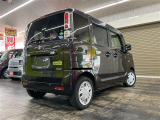 届出済 未使用車は新車の香りがします!中古車のようにタバコ臭い心配がありません。