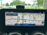 バックカメラにより駐車時の後方確認も楽にできます。