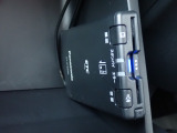 ■【ETC車載器】が装備されています。セットアップをしてお渡しとなり、ETCカードを差し込むだけで高速道路の利用が可能です。