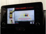 全周囲モニターです。狭い駐車場も画像で確認出来て安心です♪