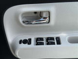 運転席窓操作部