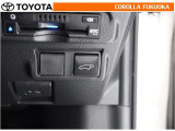 パワーバックドア付き!バックドアの開閉がスイッチ操作で行えます。