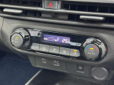 オートエアコンで温度を設定するだけで快適な車内環境を維持することができます!