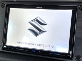【メーカー純正ナビ】インテリアに溶け込むスタイリッシュな「専用設計」メーカーナビを装備♪視認性や操作性など基本性能にも優れ、より上質なカーライフをお楽しみいただけます。