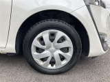 キャップ付き15インチタイヤ