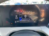 車両情報ディスプレイを備えた、視認性に優れたメーター類です。アドバンスドドライブアシストディスプレイ