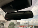 自動防眩ルームミラー