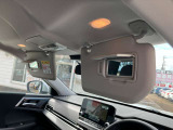 運転席&助手席照明付きバニティミラー
