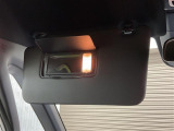 軽の看板が目印の未使用車店と同じ敷地内に展示しております。サンライズNEXT(サンライズネクスト)はこちらの看板を目印にお越しください※似たような看板のお店がございますのでお間違えのないようご注意ください