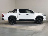 ハイラックス 2.4 Z ディーゼル 4WD 