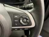 【アダプティブクルーズコントロール】 走行中に先行車の様子を検知しながら、設定した速度の範囲内で先行車との距離のキープを支援!疲れにくく、長距離運転中の渋滞なども快適に運転できます。