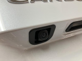バックカメラを装着済み!ナビなどモニターをお付けいただきますとご利用いただけます。