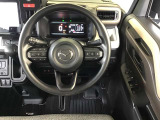 ハンドルも手にしっくり馴染み、握りやすくしっかり車の情報が伝わってきます。