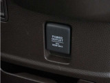 ◆12V電源ソケット◆スマートフォンの充電等にも便利な電源ソケット!使いやすい場所に装備されています。