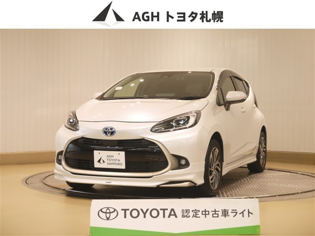 アクア  1.5 Z E-Four 4WD