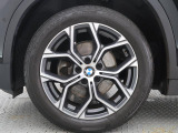 BMWならではの卓越した走りを支えるホイールと足回りです!