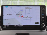 【ホンダコネクト対応ナビ】快適な操作性で、使える機能が満載!自動地図更新機能や24時間365日緊急サポート、スマートフォンを使ったドアロック解除・エンジン始動などといった便利な機能が搭載されています。