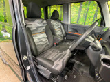 運転席シート廻りは使用感も少なく、良好な状態となっています。丁寧に使われていたことがよくわかりますね。