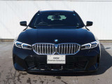 BMW正規ディーラーとして厳選された認定中古車を展示しております。