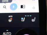 長時間座っていると負担のかかりやすい肩や腰、寒い日に冷えやすい脚部に快適なぬくもりを伝えます。また、背もたれ面と座面に爽やかな風が通るベンチレーション機能を備えています。