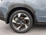 SUBARU認定U-Carは、全車12ヶ月点検、車検などの法定点検を実施。スバル専門メカニックが確かな技術で最大88項目にわたりチェックしており品質、安心を支えます!
